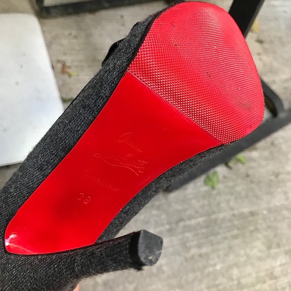 RARE Christian Louboutin size 38 grey black pumps - Picture 6 of 6